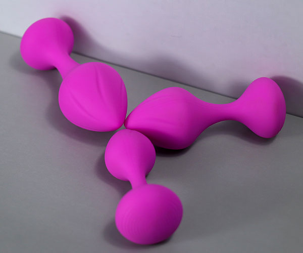 Clit Vibrators red butt plug03